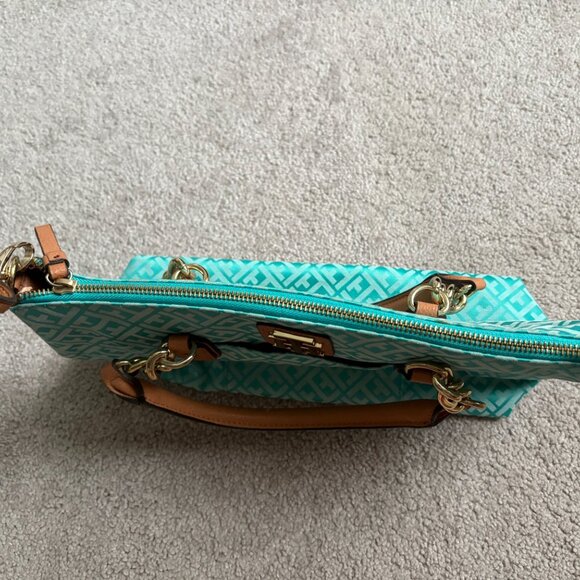 Tommy Hilfiger Turquoise Monogram Tote and Crossbody Bag, NWOT, 14in x 10in - Picture 3 of 10